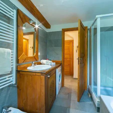 Miramonti 21 In - Out - Happy Oulx